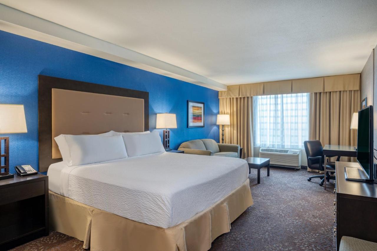Holiday Inn - Terre Haute By Ihg Exterior foto