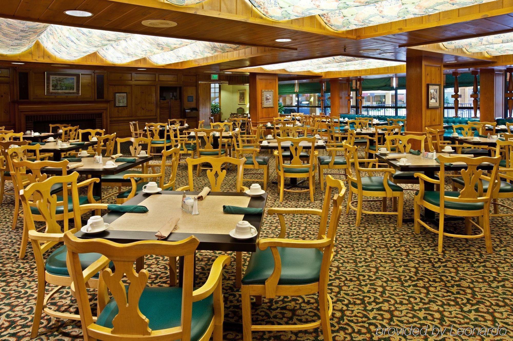 Holiday Inn - Terre Haute By Ihg Exterior foto