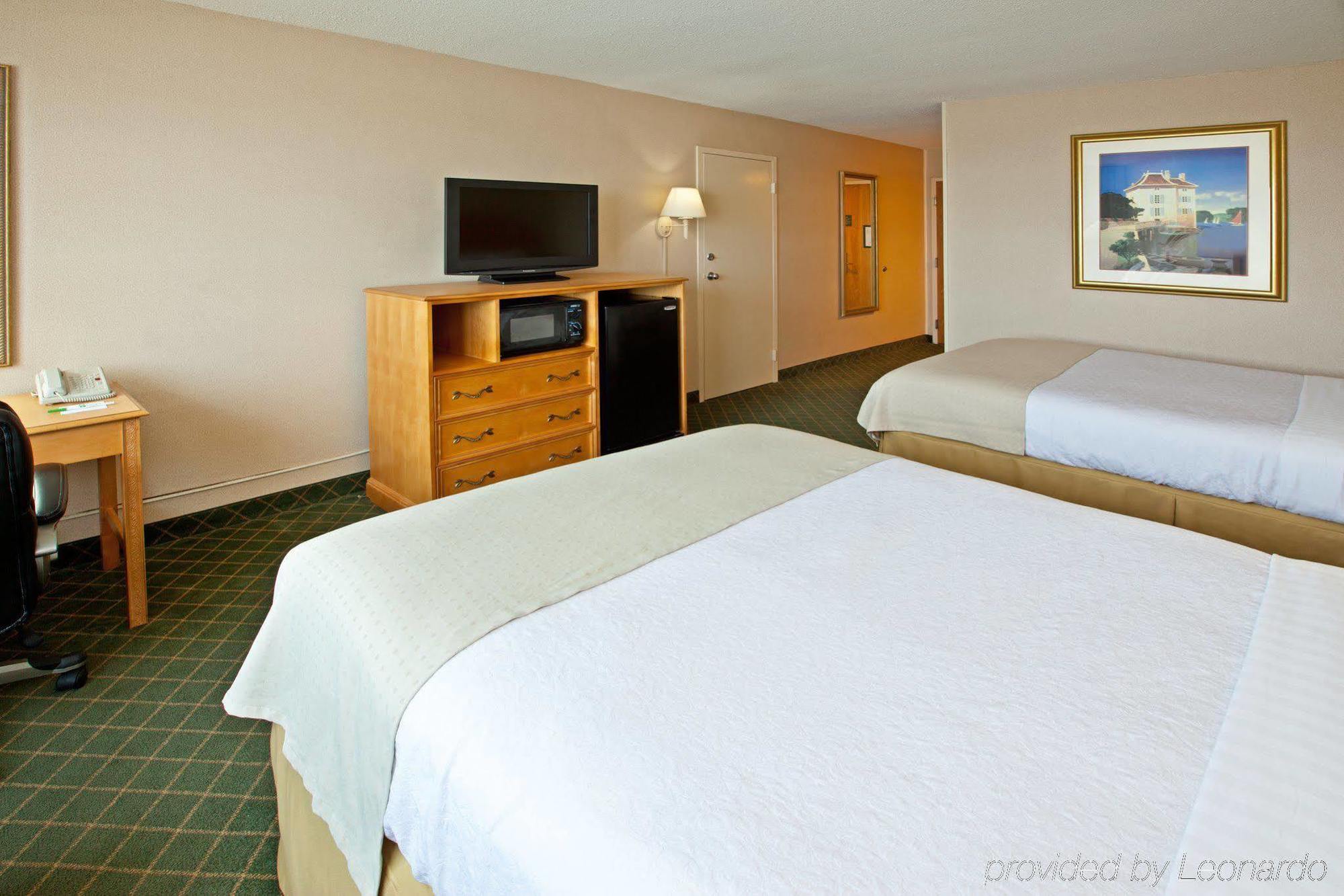 Holiday Inn - Terre Haute By Ihg Exterior foto