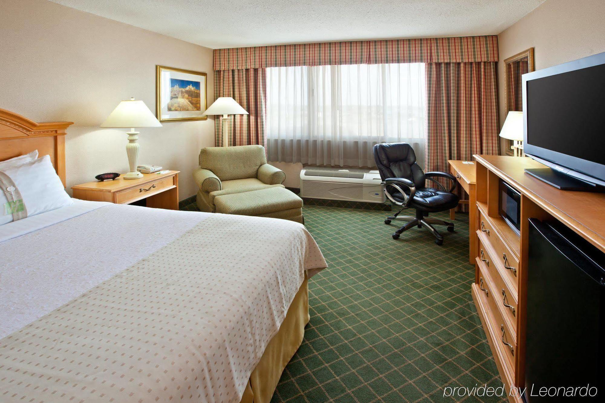 Holiday Inn - Terre Haute By Ihg Exterior foto